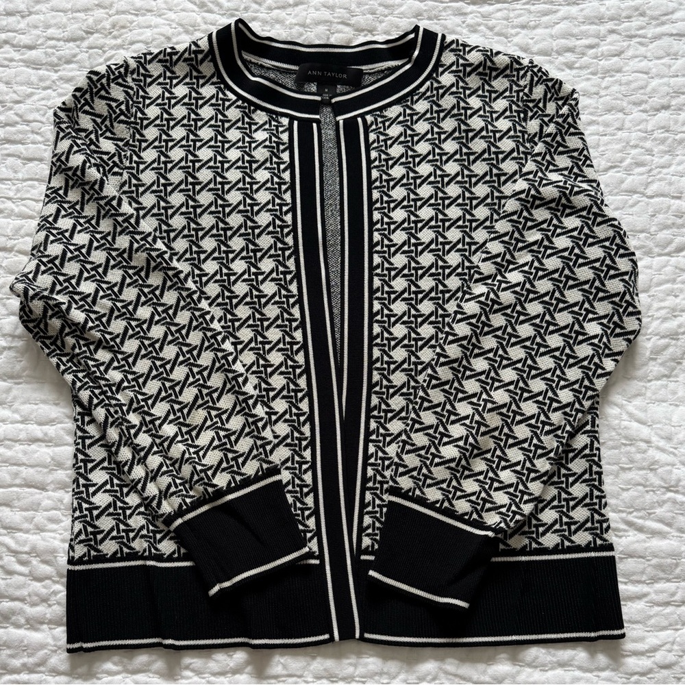 Ann Taylor Monochrome Knit Cardigan